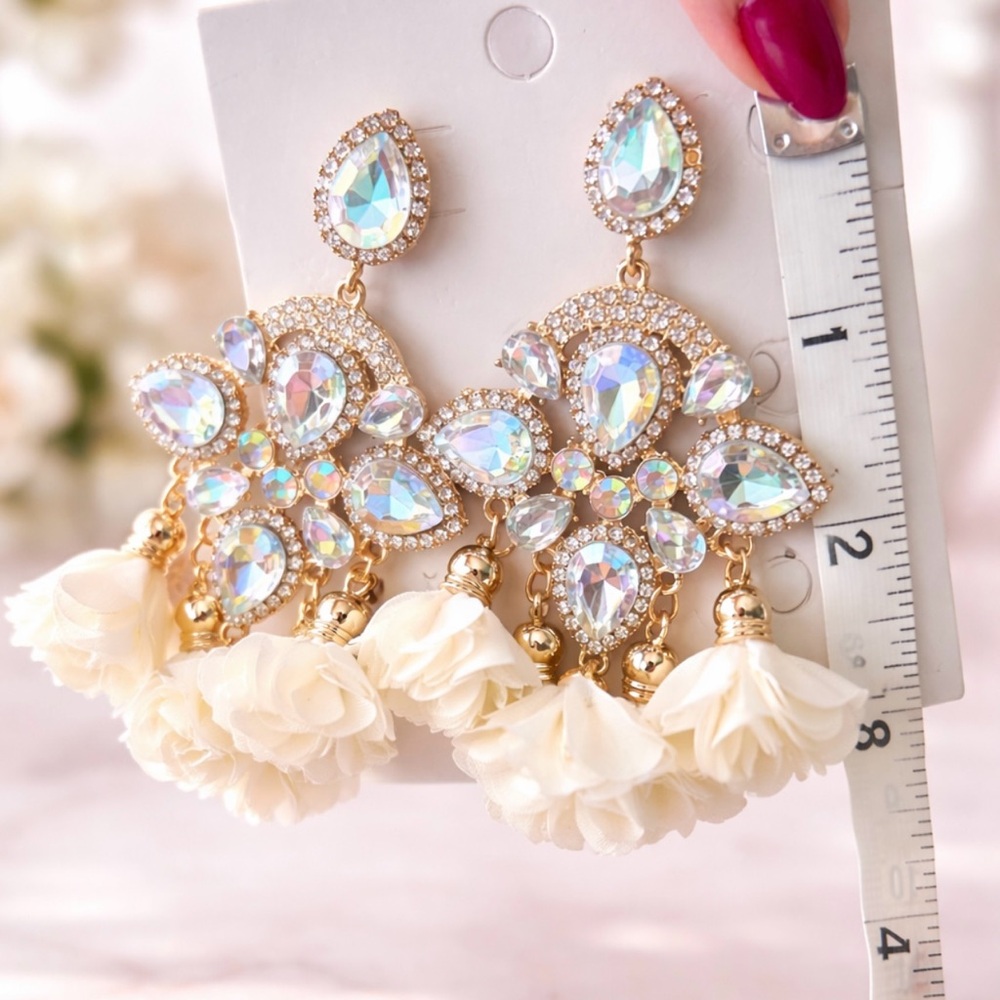 Elegant Gold and Cream Dangle Earrings
